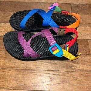 Pride chacos!